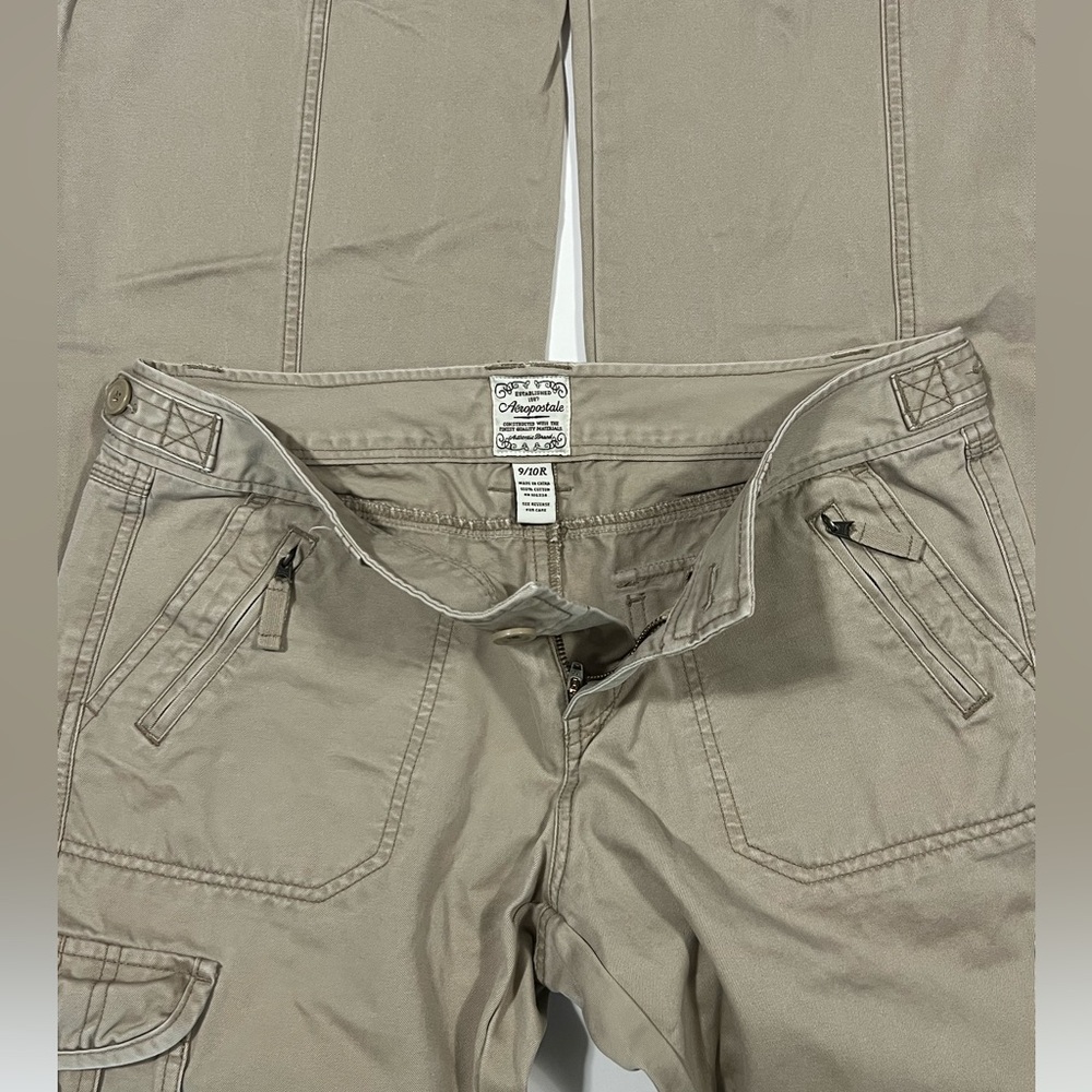 Aeropostale Wide Leg Khaki Cargo Pants 9/10R